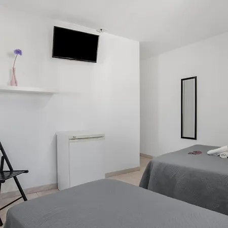 Avenida Guest house
