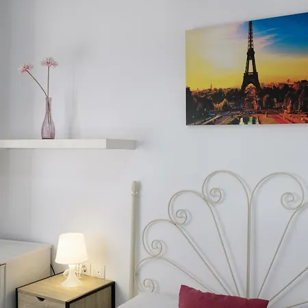 Avenida 게스트하우스 3*