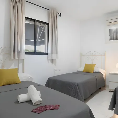 Guest house Avenida 3*