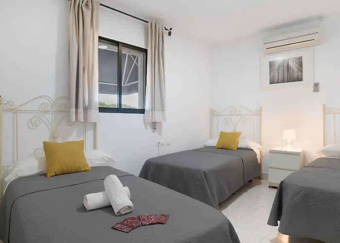 Avenida בית הארחה